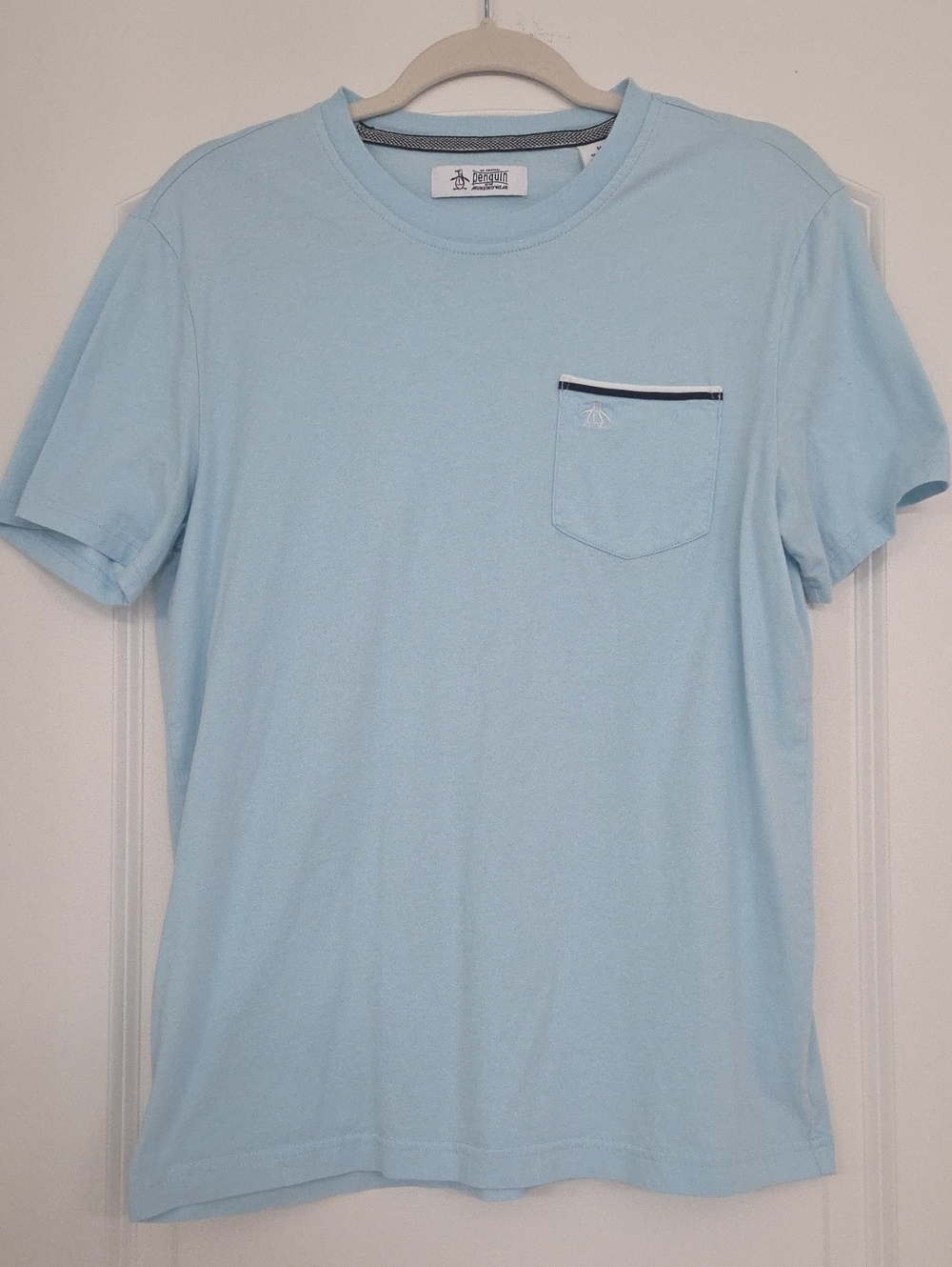 Nice Sky Blue Penguin Pocket Tee Shirt! Size Medium, Great Condition!